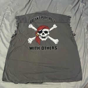 Vintage Sanford 2007 Biker Cutoff Gray Sleeveless Shirt with Skull Design Size L